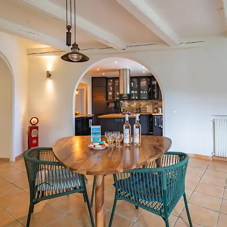 Justine Vi4239 By Riviera Homes * Mandelieu